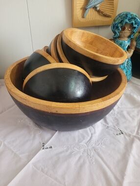 Wooden Salad Bowl Gibson Set Of 7 - Black and Natural Wood
